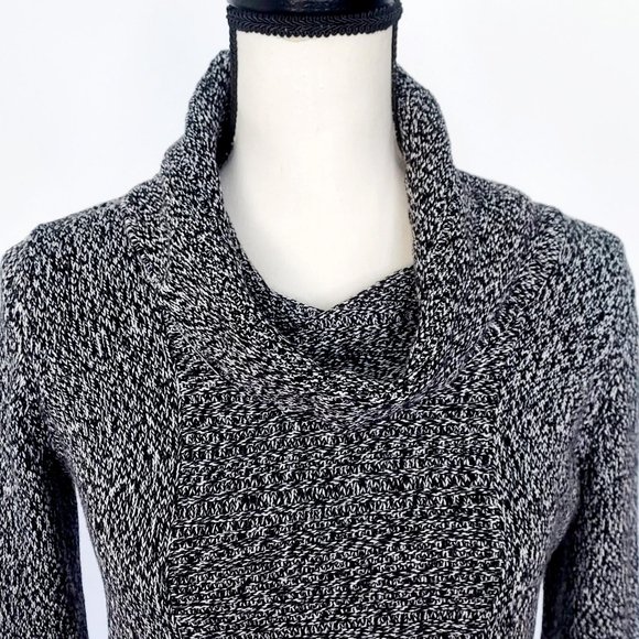 Calvin Klein Women's Cowl Neck Long Sleeve Sweater Black Size XS - Picture 2 of 7